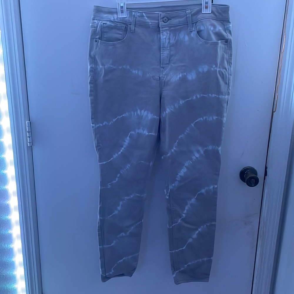 Skinny jeans